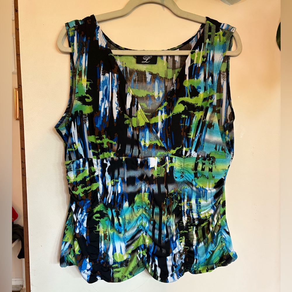 Y2K - Libra V-Neck Abstract Top